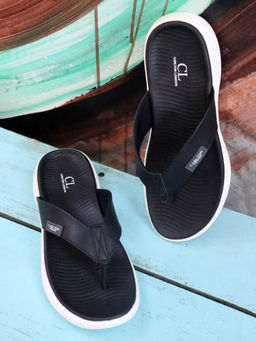 Carlton London - Textured Black Flipflops